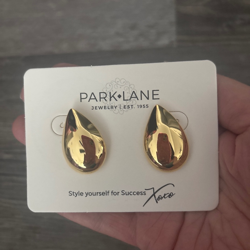 Sophia Earrings